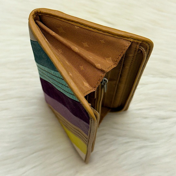 FOSSIL MULTI-COLOR SUEDE ZIPPERED LONG WALLET - Picture 11 of 16